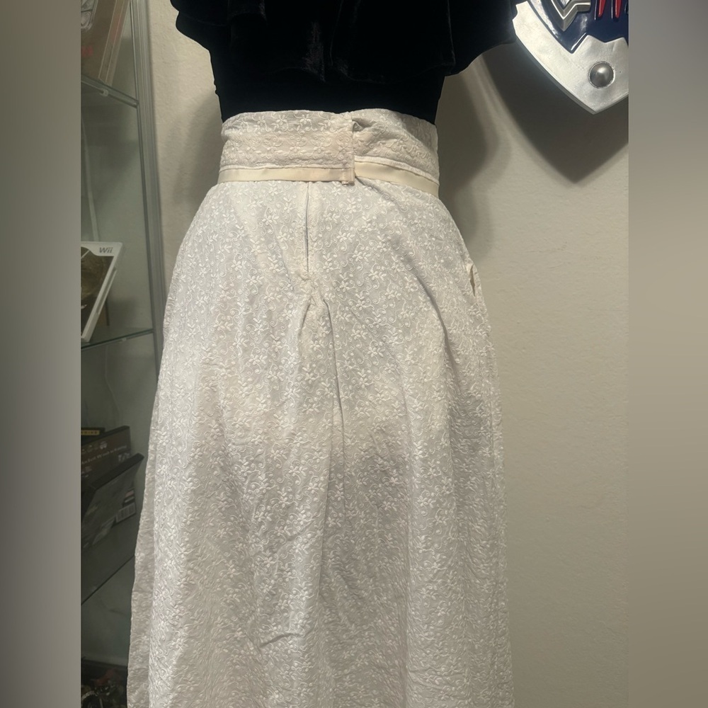 Homemade White Flora Skirt ALMOST Perfect - Picture 4 of 4